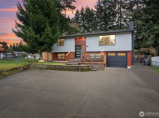 962 151st St E, Tacoma, WA