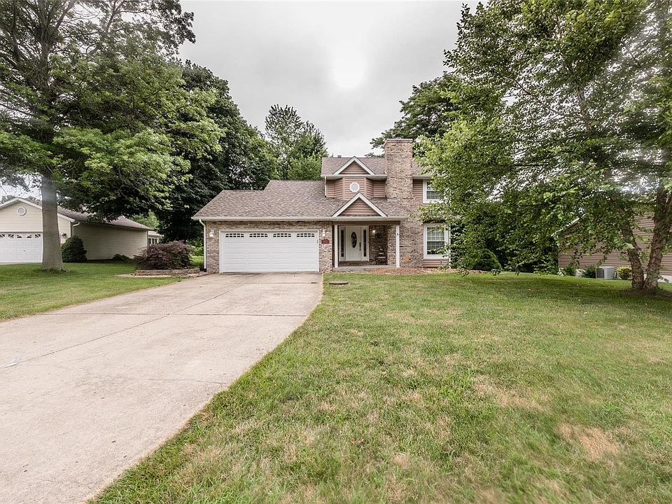 1st image of 409 Birch Ln