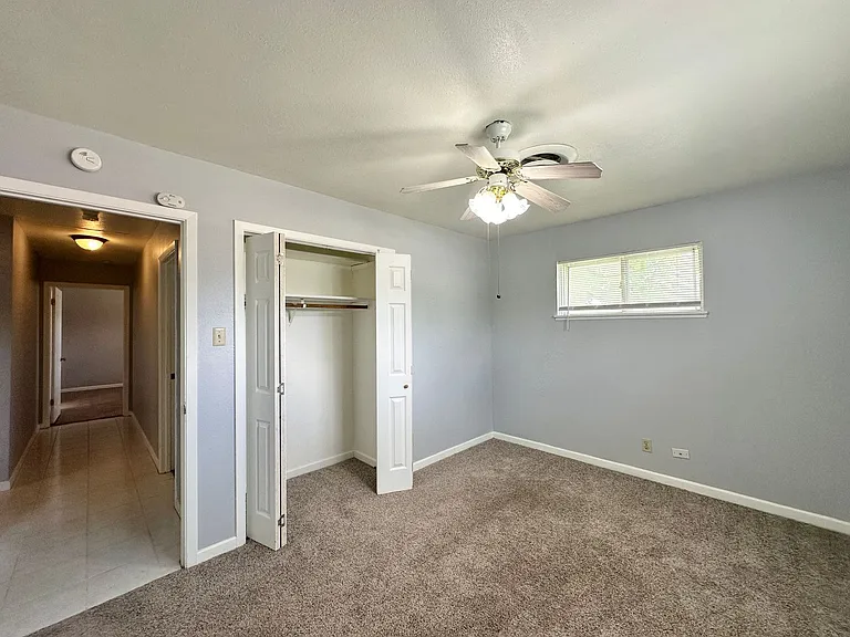 1801 Glendale Dr — Photo 24