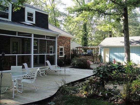 Deck and Screened in Porch
