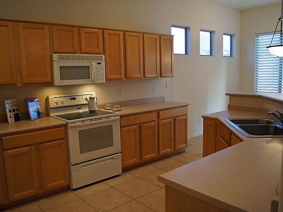 3rd image of 6939 W Remuda Dr