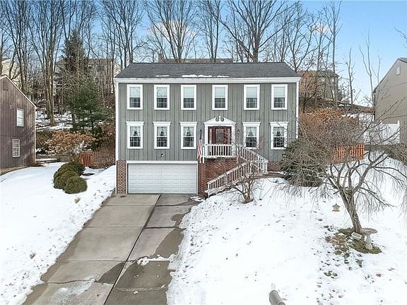 2nd image of 451 Monmouth Dr
