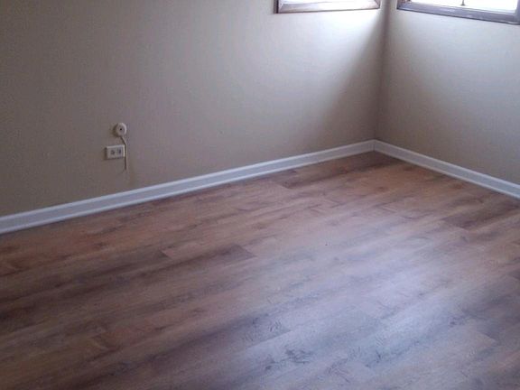 4th image of 9545 S 78th Ct Floor 3