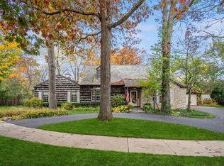 700 Evanston Ave, Lake Bluff, IL 60044