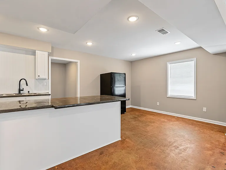 240 Josh Ln — Photo 4