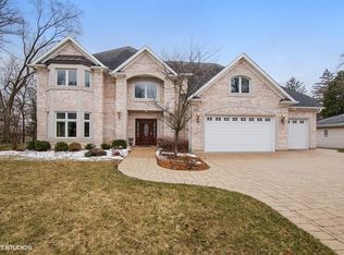 305 E Clarendon St, Prospect Heights, IL 60070