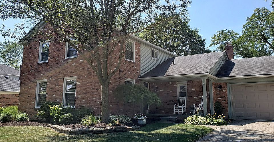 1st image of 16649 Dundalk Ln