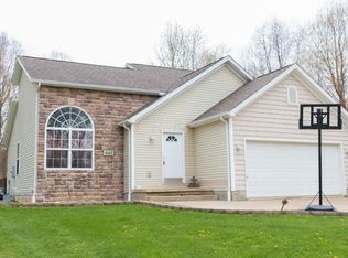 643 Crestrose Dr, Howard, OH 43028