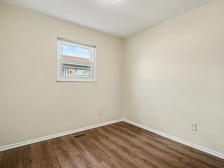 766 Hargrove Way — Photo 13