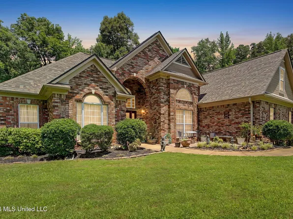 186 Timber Ridge Dr, Byhalia, MS 38611