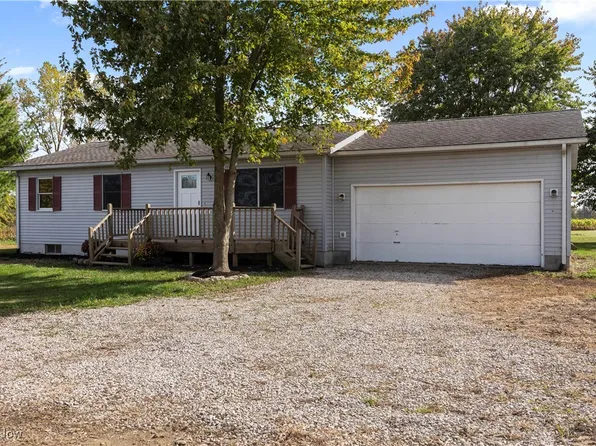 11696 Jeffrey Rd, West Salem, OH 44287