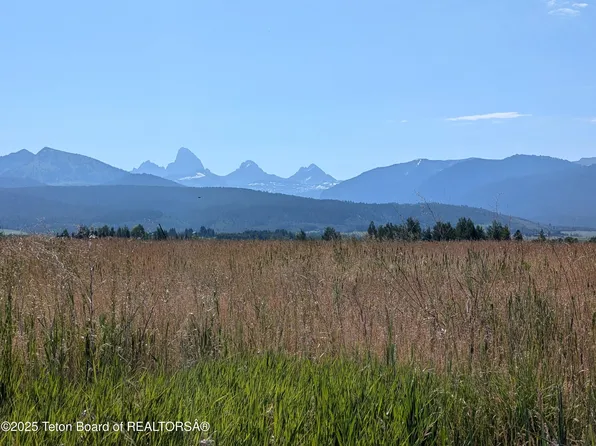 2350 Snow Crest Ranch Dr, Driggs, ID 83422