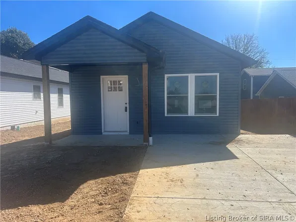 90 Water Street, Charlestown, IN 47111