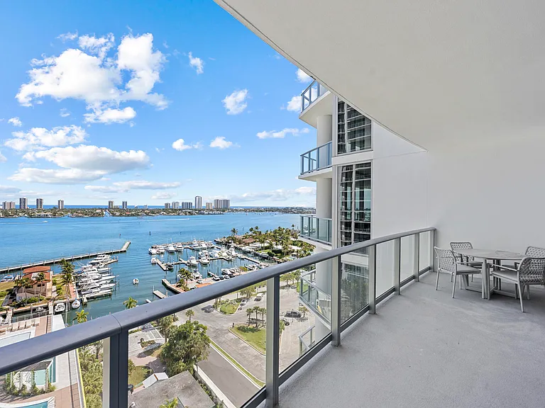220 Lake Shore Dr #1410 — Photo 14