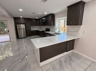 11989 Calle Lorenzana, El Cajon, CA 92019