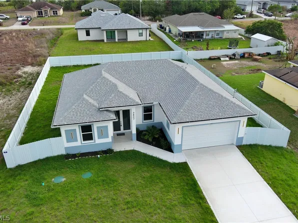 3807 3rd St SW, Lehigh Acres, FL 33976