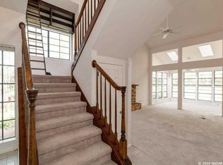 5314 NW 9th Ln, Gainesville, FL 32605