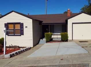 24035 Carmelita Dr, Hayward, CA 94541
