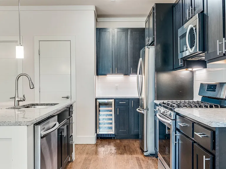 4316 Hartford St #27 — Photo 3