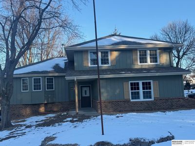 702 Sherman Dr, Bellevue, NE, 68005