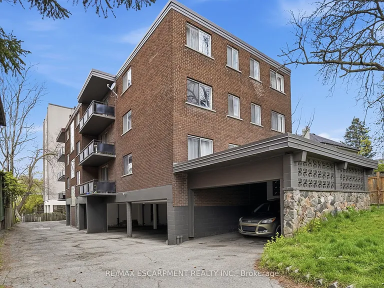 36 Ray St S #5 — Photo 23