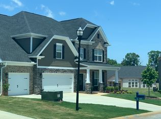 402 Chippendale Ln, Boiling Springs, SC 29316