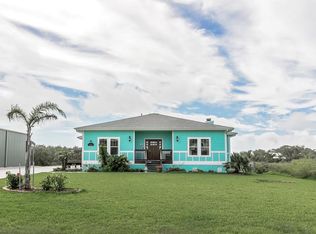 2215 W Harrison Ave, Port O Connor, TX 77982