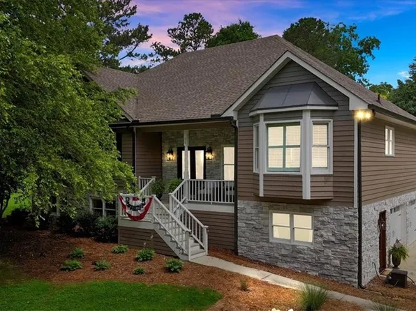 15 Split Oak Dr SW, Cartersville, GA 30120