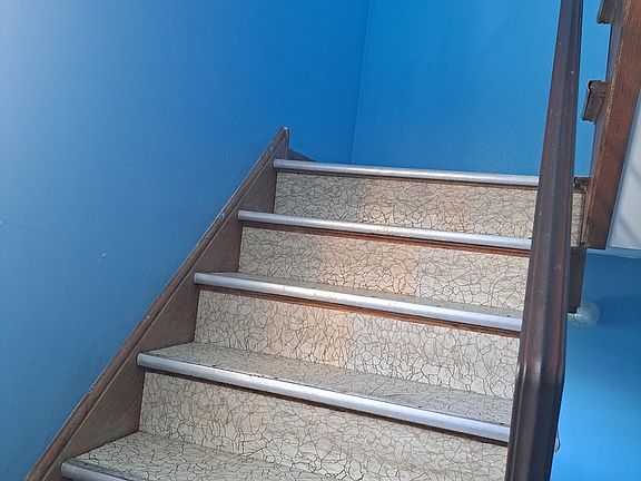5th image of 1611 S 50th Ct