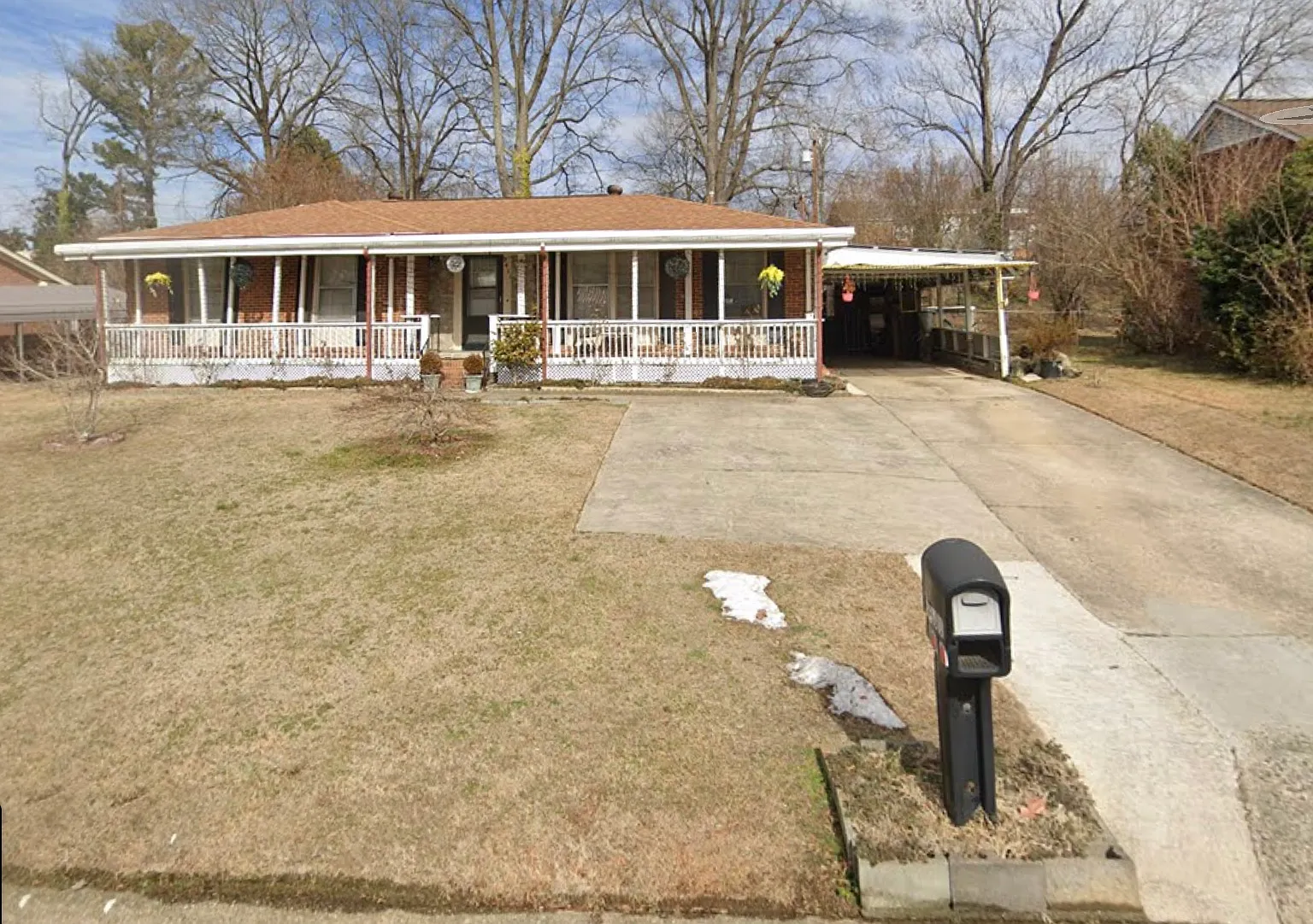 3 bed, 1321 sqft, $1,550 — Photo 1