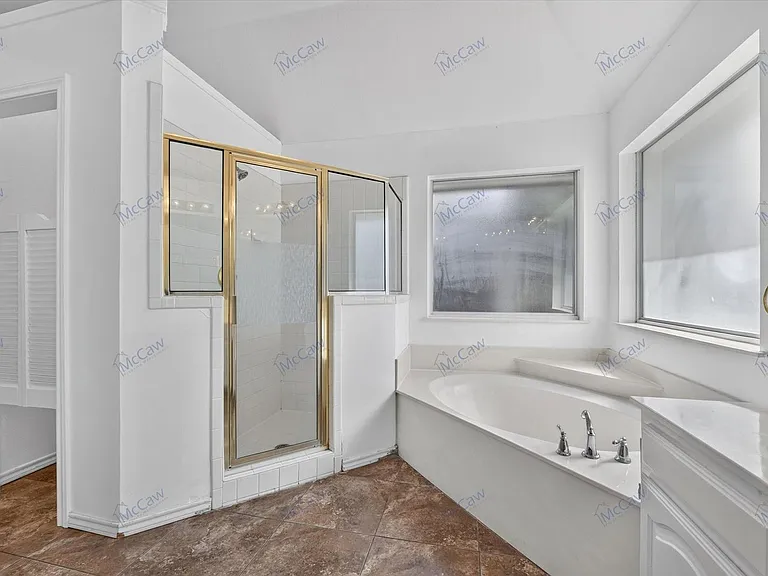 305 Brazil Dr — Photo 31