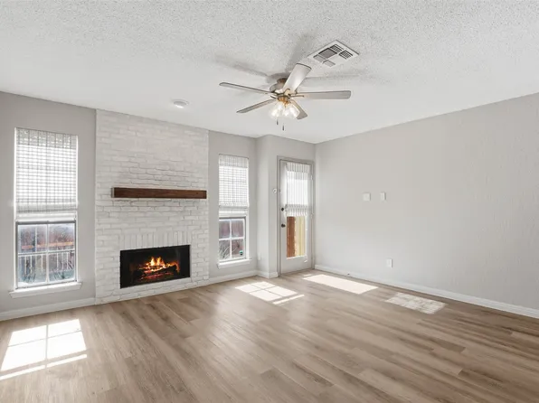 7429 Kingswood Dr, Fort Worth, TX 76133
