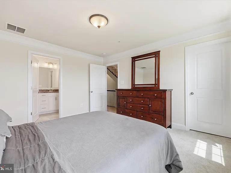 5060 Judicial Way — Photo 27