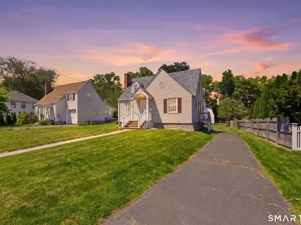 124 Jordan Lane, Wethersfield, CT 06109