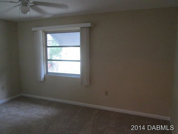5th image of 7 Swan Ave