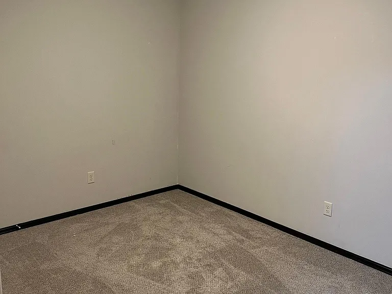 12700 E Casa Bella St — Photo 15