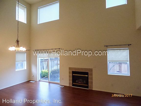 5th image of 2351 NE Ashton Way