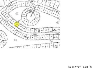 86 Pine St, Homosassa, FL 34446