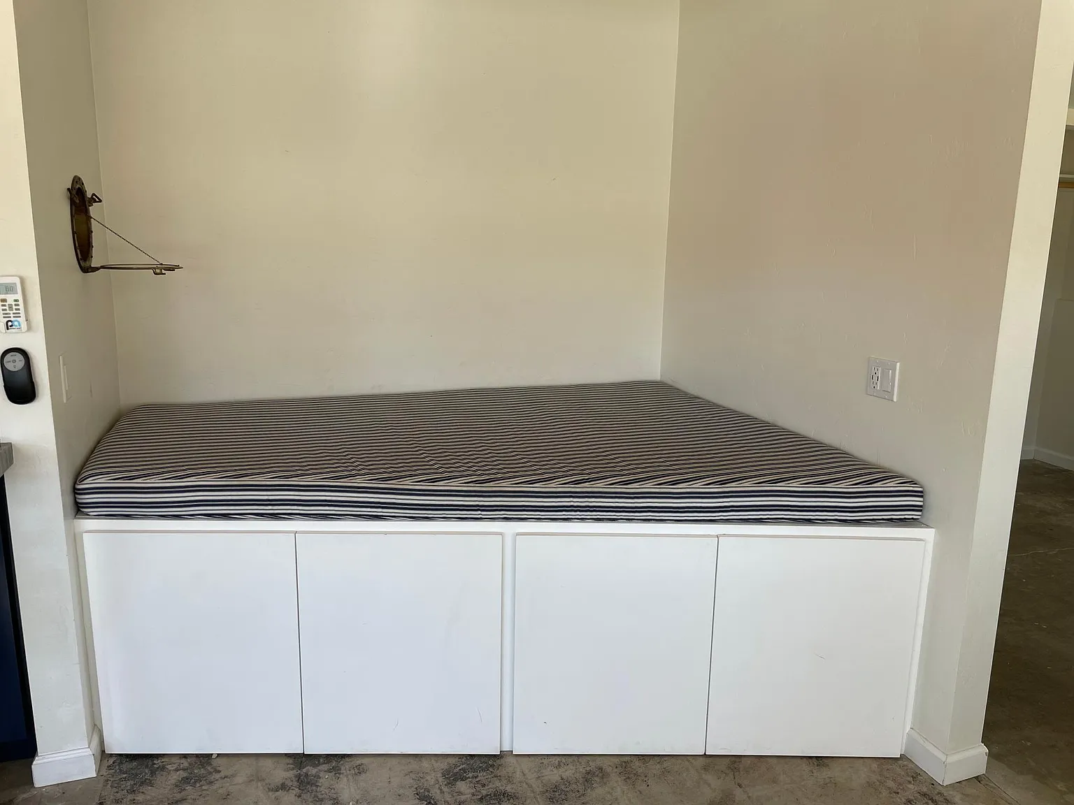 10860 Juniper Ave — Photo 4