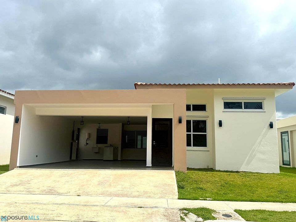 1st image of 108 Urb Villas De Sotomayor