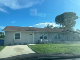 138 Admiral Cir, Sebastian, FL