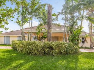 13550 SW 192nd St, Miami, FL 33177