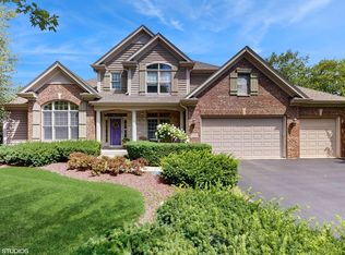 3459 Wild Prairie Ln, Geneva, IL 60134