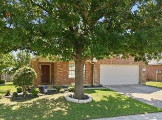 3532 Crisoforo Dr, Denton, TX 76207