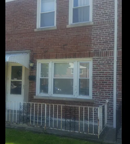 4029 W 58th Pl photo 1