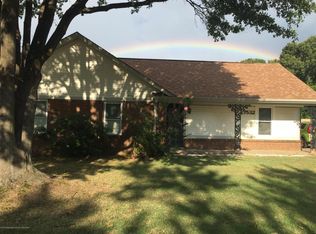 7532 White Ash Dr, Southaven, MS 38671