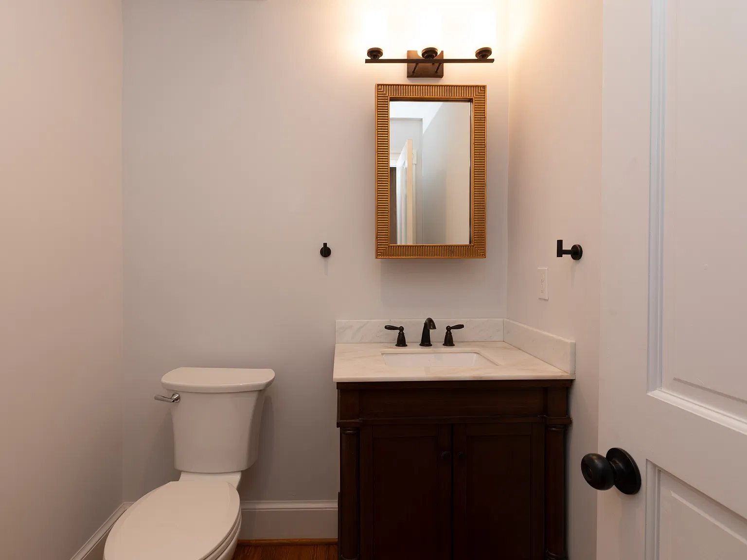 2 bed, 1.5 bath, 1200 sqft, $3,200 — Photo 3