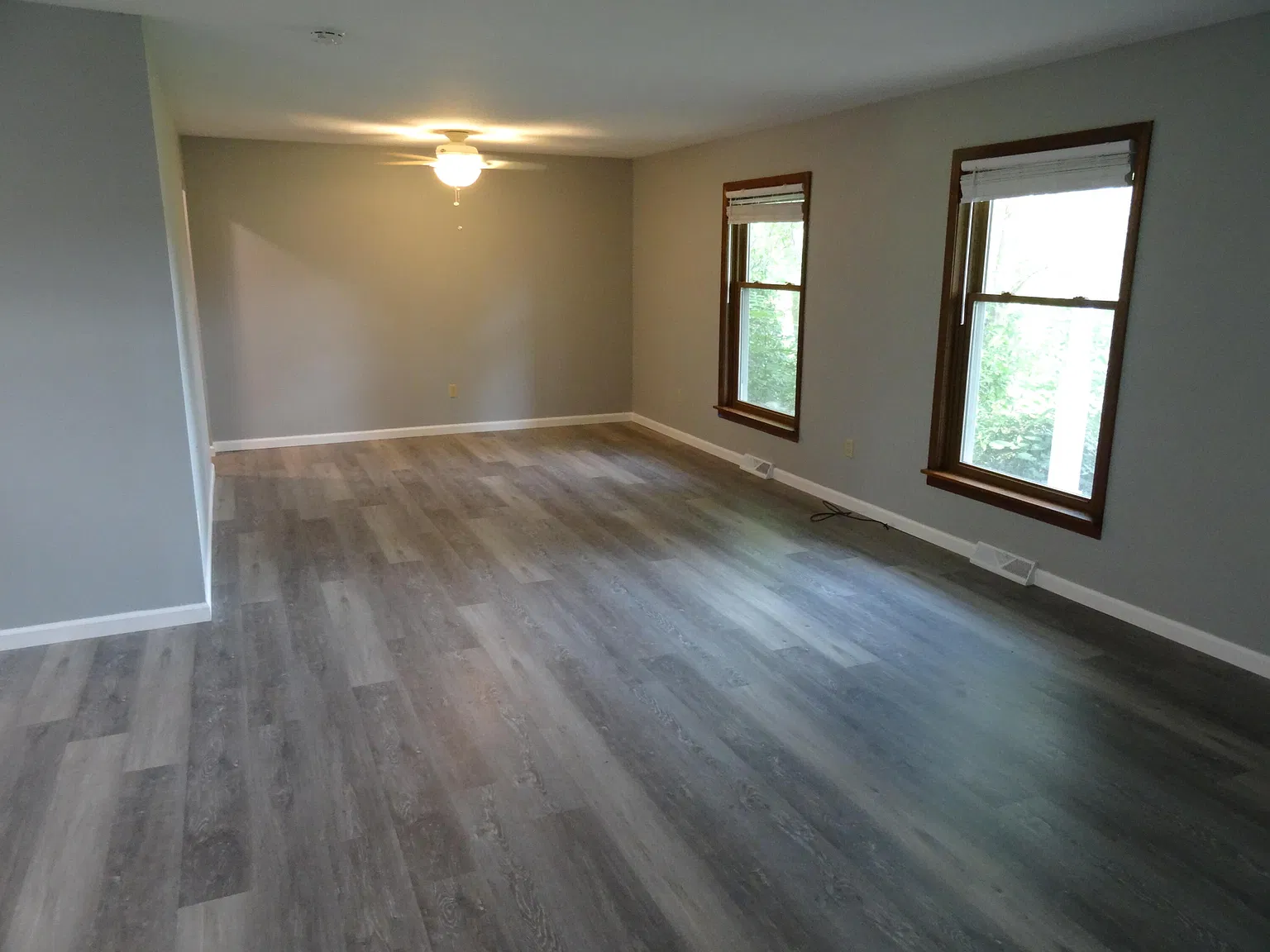4 bed, 3.0 bath, 2865 sqft, $2,900 — Photo 3