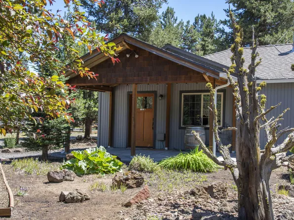 16111 Lava Dr, La Pine, OR 97739