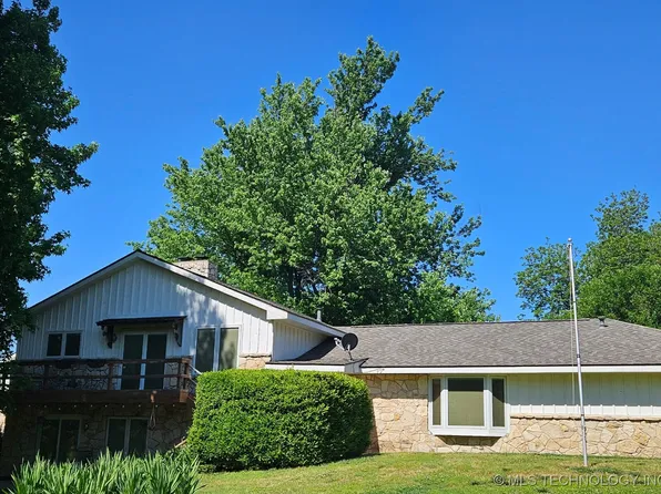 1400 N Pecan Rd, Ponca City, OK 74604
